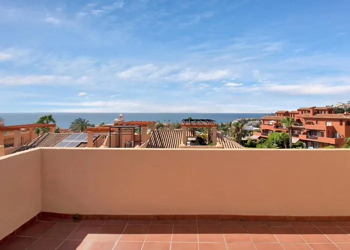 Elegante Adosado Con Con Vistas Al Mar Y Piscina - Costa Galera Park 10 4 Estepona